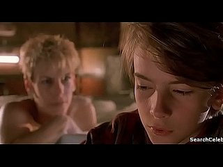 Jamie Lee Curtis forth Mother's Boys 1994